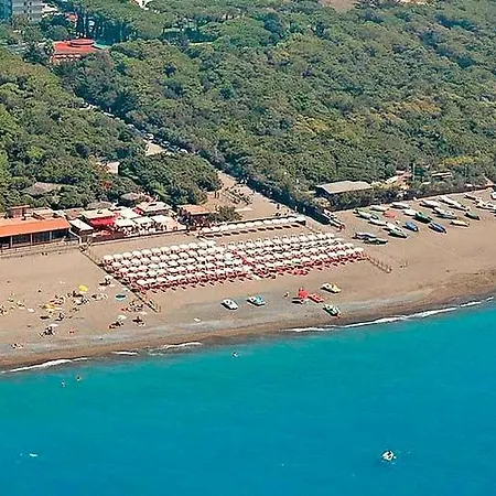 Monolocale Con Piscina A Due Passi Dal Mare Apartment *